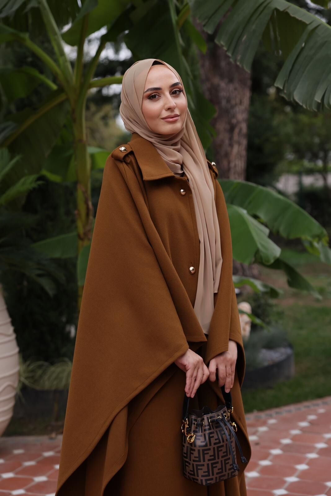 Camel Panço Abaya