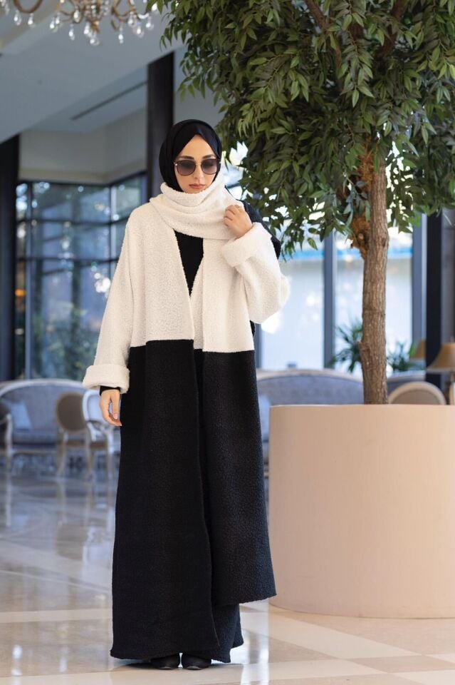 Siyah Beyaz Buklet Abaya ve Atkısı