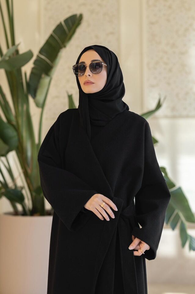 Kaşe Kuşaklı Abaya