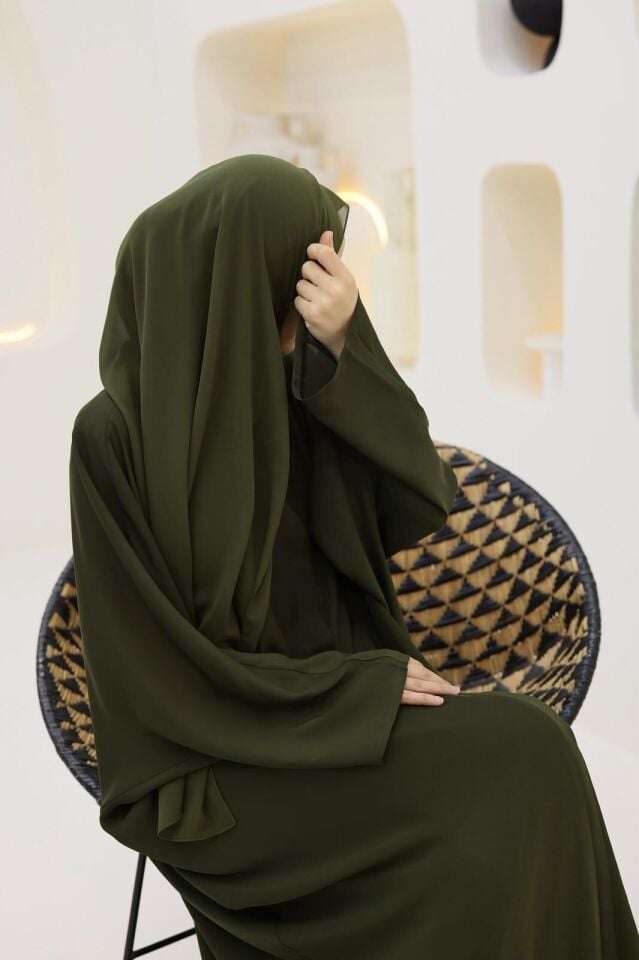 Jade Abaya ve Şalı