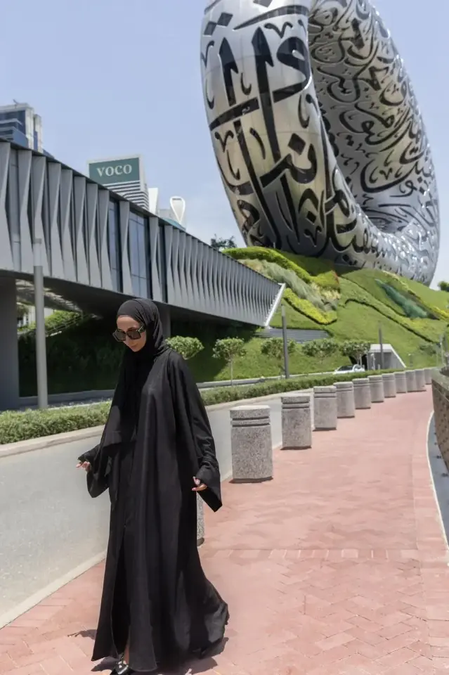 İnarah Abaya ve Şalı