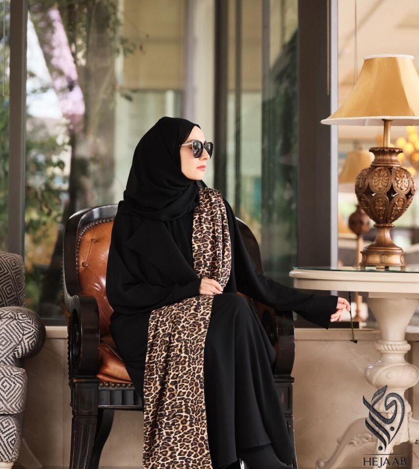 Zeina Abaya