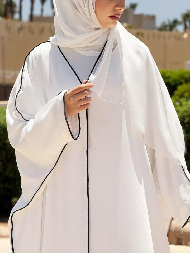 Siyah Biyeli Umre Abaya Takım