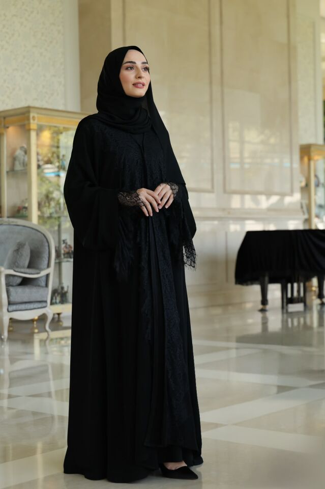Exclusive Dantel Abaya