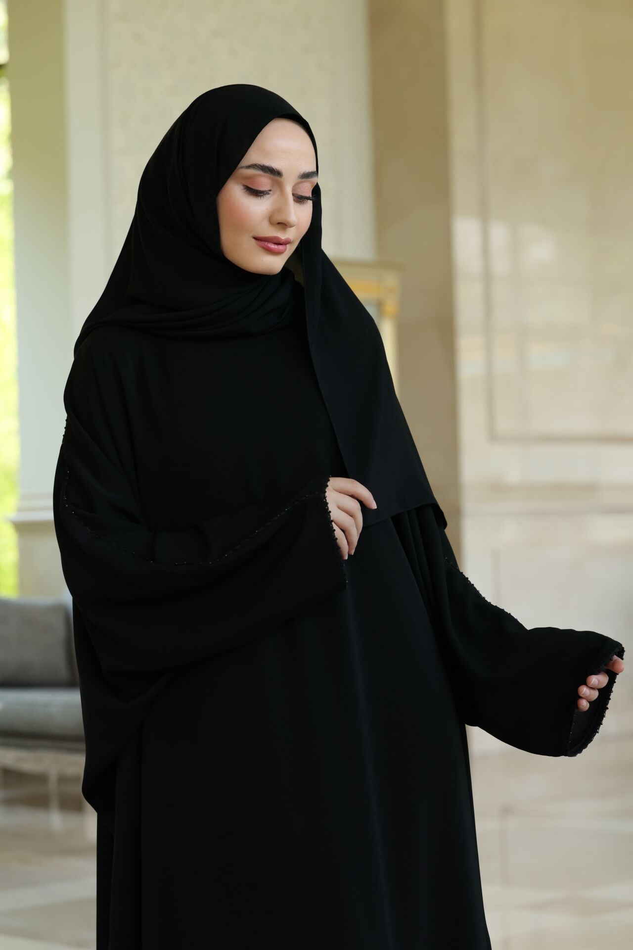 Taş Biye Detaylı Suudi Elbise Abaya